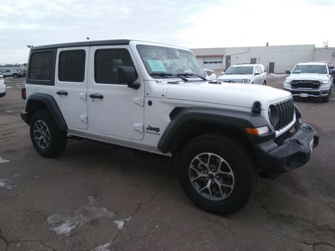 New 2026 Jeep Wrangler Sport S image 4