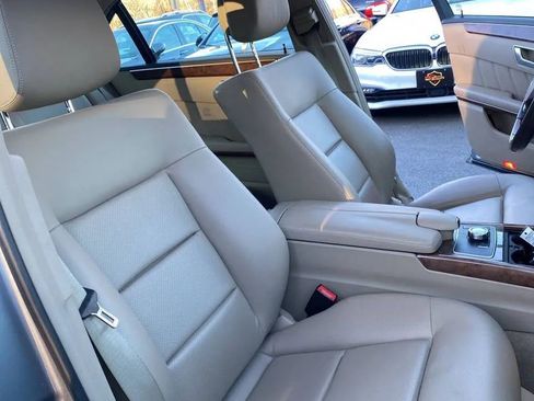 Used 2013 Mercedes-Benz E 350 E 350 4MATIC Sedan 4D image 15
