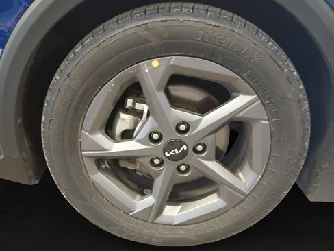 Used 2025 Kia K4 FWD image 12