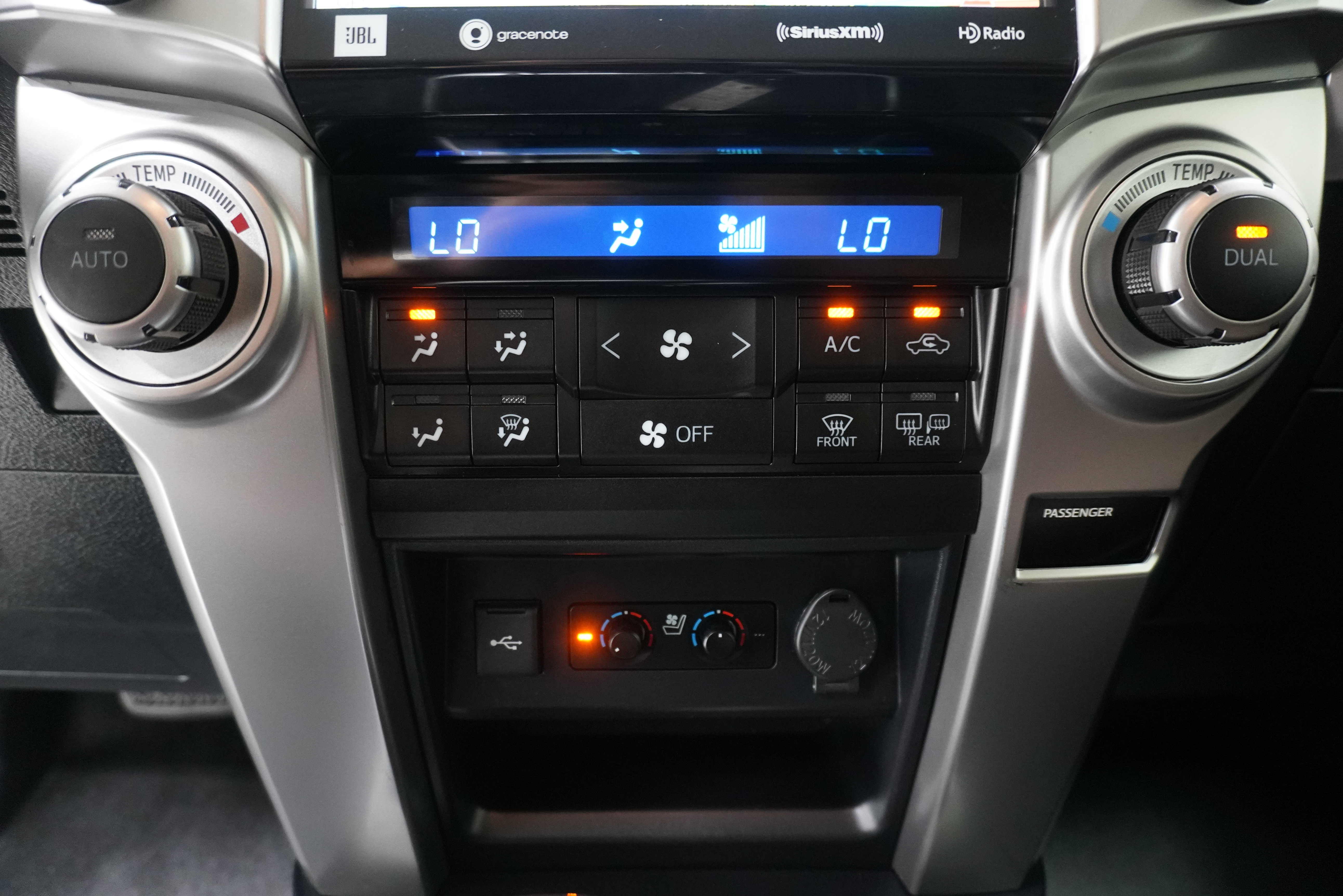 Used 2021 Toyota 4Runner Limited RWD image 25