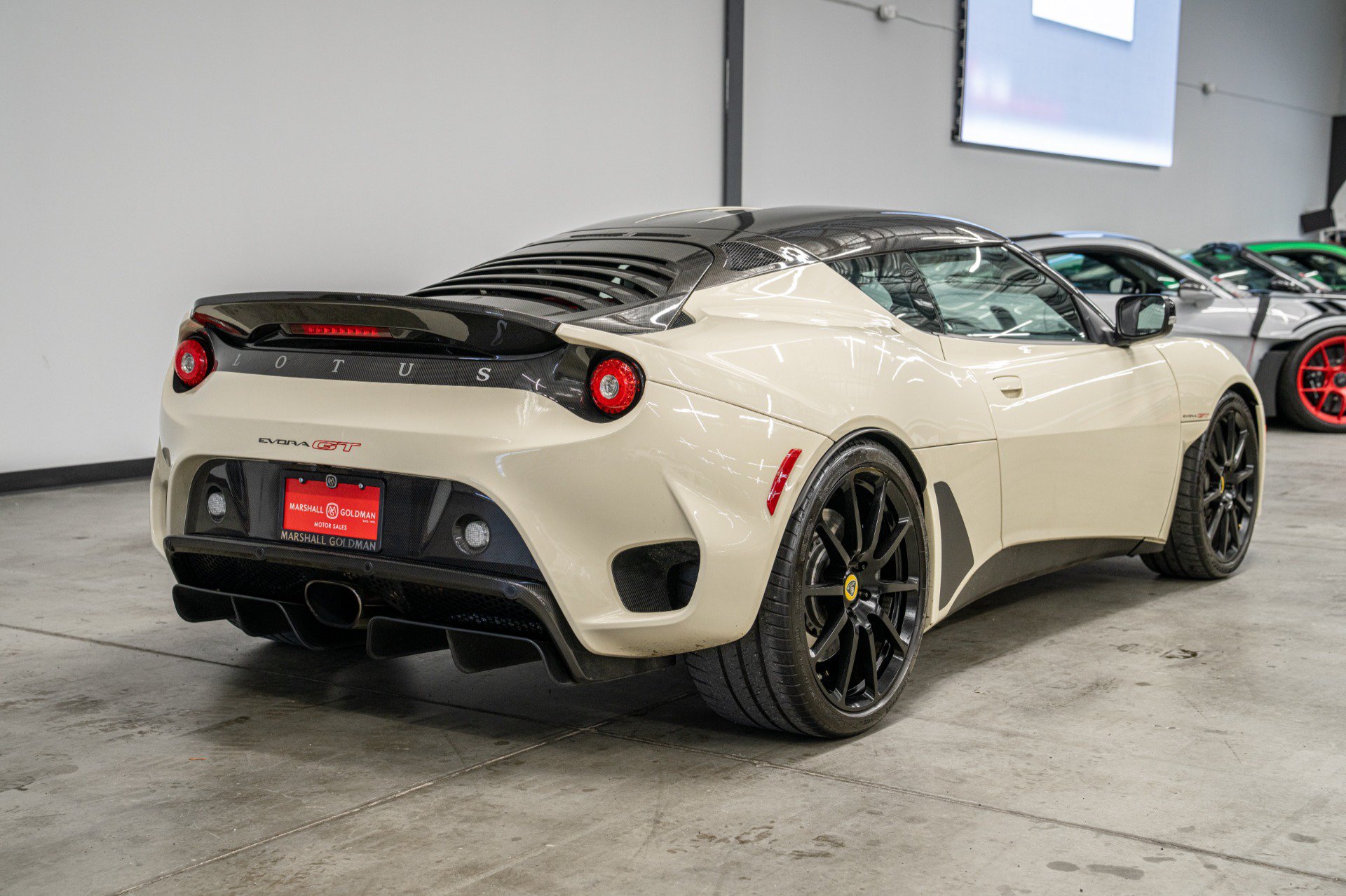Used 2020 Lotus Evora RWD image 8