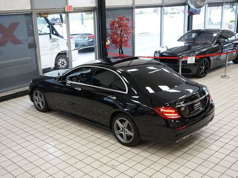 Used 2019 Mercedes-Benz E 300 4MATIC image 61