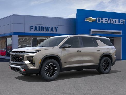 New 2026 Chevrolet Traverse Z71 AWD/4WD image 2