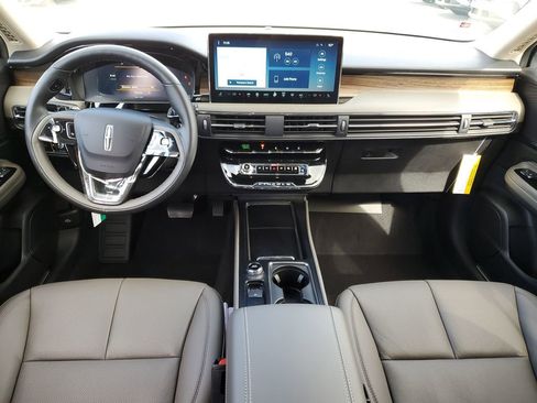New 2026 Lincoln Corsair Grand Touring AWD/4WD image 15
