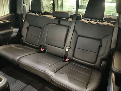 Certified 2025 Chevrolet Silverado 1500 LTZ w/ LTZ Premium Package image 24