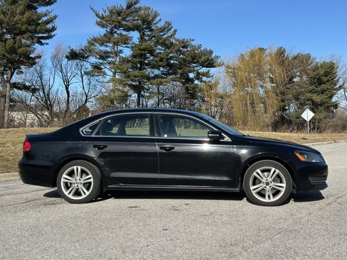 Used 2014 Volkswagen Passat 2.5 SE image 8