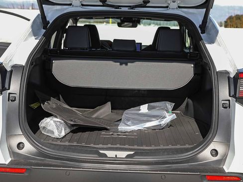 New 2026 Toyota bZ XLE Plus image 12