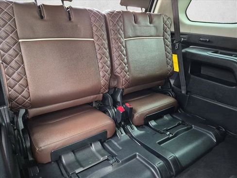 Used 2018 Toyota 4Runner SR5 AWD/4WD image 20