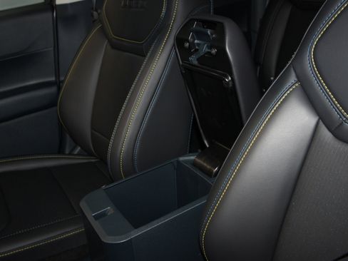 New 2026 Ford Maverick Lobo AWD/4WD image 17