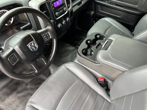 Used 2017 RAM 1500 Tradesman AWD/4WD image 10