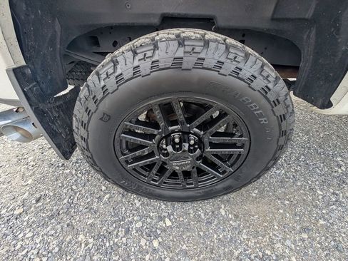 Used 2023 Ford F250 Platinum AWD/4WD image 19