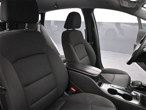 Used 2023 Chevrolet Malibu LT image 27