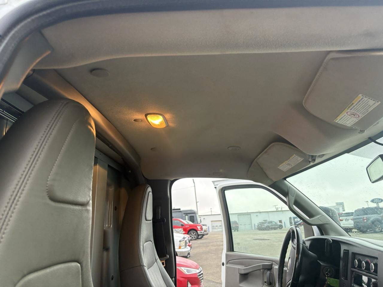 Used 2020 Chevrolet Express 3500 w/ Power Convenience Package RWD image 29