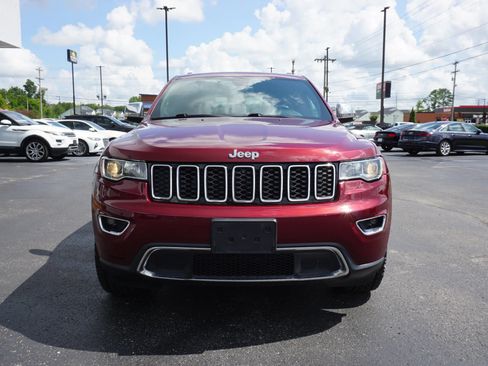 Used 2017 Jeep Grand Cherokee Limited w/ Trailer Tow Group IV AWD/4WD image 2