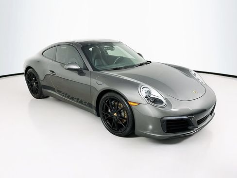 Used 2018 Porsche 911 Carrera RWD image 4