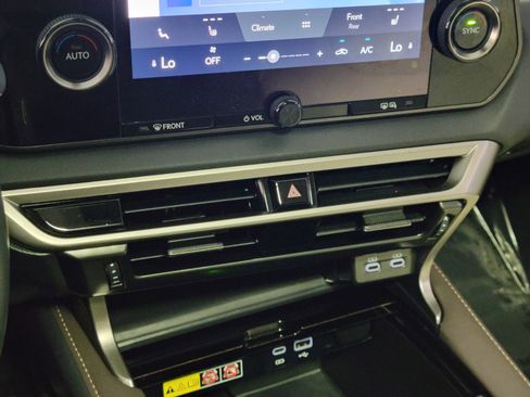 Certified 2023 Lexus RX 350 FWD image 24