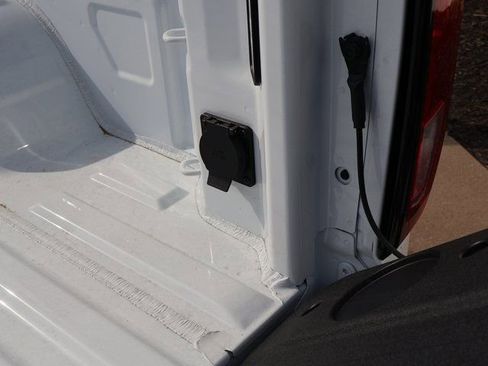 New 2026 GMC Sierra 1500 Pro w/ Pro Value Package image 15