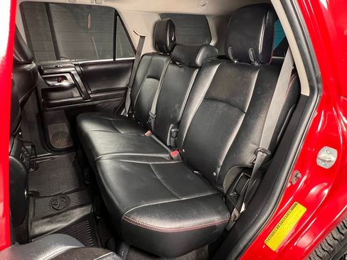 Used 2018 Toyota 4Runner TRD Off-Road Premium image 21