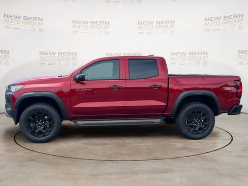 New 2026 Chevrolet Colorado Trail Boss AWD/4WD image 2