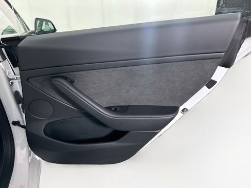 Used 2023 Tesla Model 3 Standard Range RWD image 29