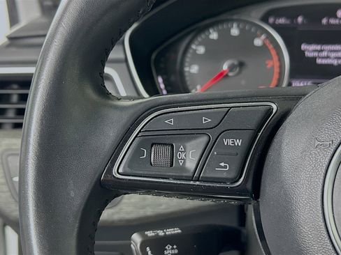 Used 2019 Audi A4 2.0T Premium image 16