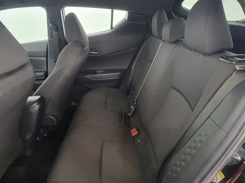 Used 2019 Toyota C-HR XLE FWD image 13