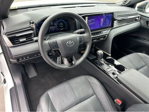 Used 2025 Toyota Camry XSE w/ Premium Package FWD image 13