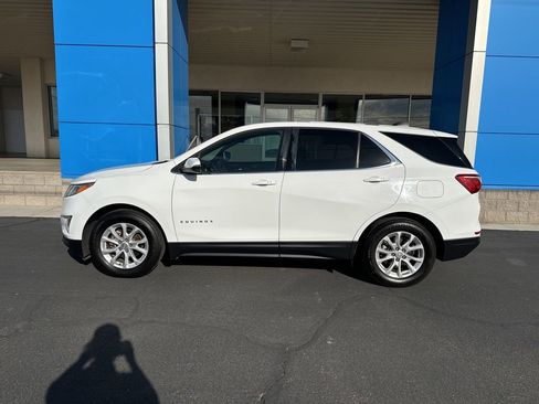 Used 2018 Chevrolet Equinox LT FWD image 11
