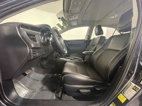 Used 2015 Toyota Corolla S FWD image 9