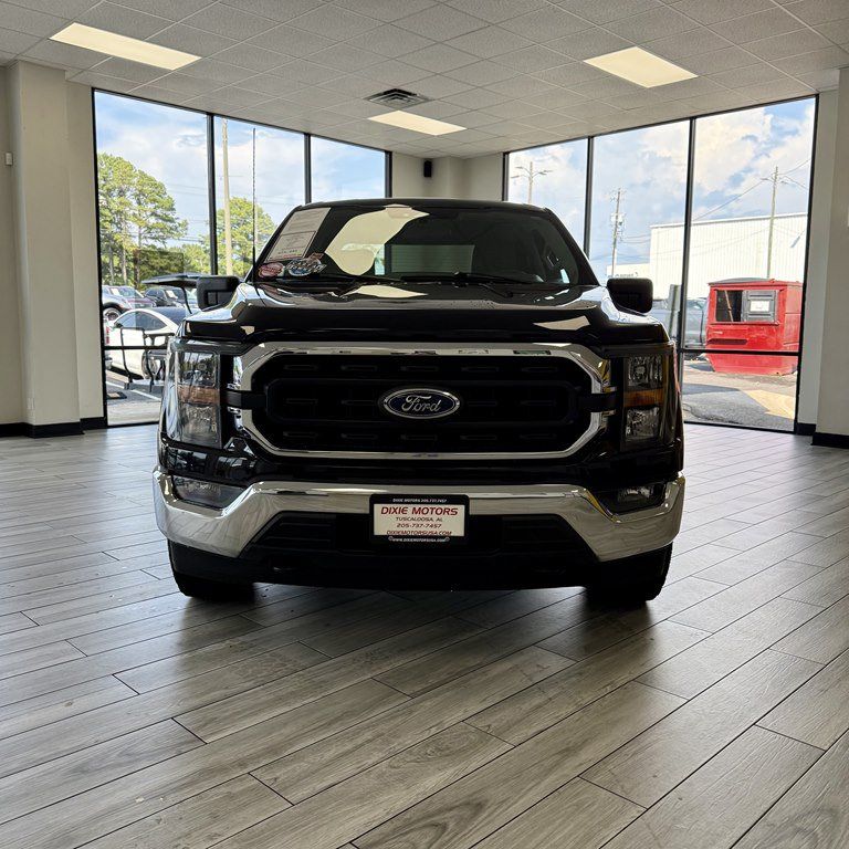 Used 2023 Ford F150 XLT AWD/4WD image 2