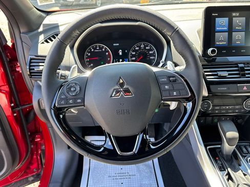Used 2024 Mitsubishi Eclipse Cross SEL AWD/4WD image 17