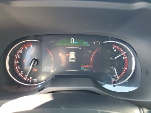 Used 2024 Toyota RAV4 LE image 32