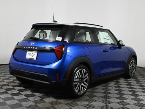 Used 2025 MINI Cooper S image 7
