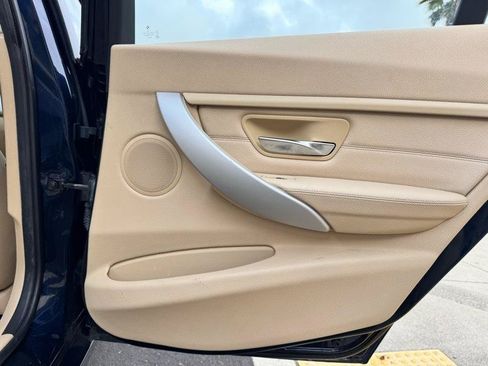Used 2012 BMW 328i Sedan RWD image 41