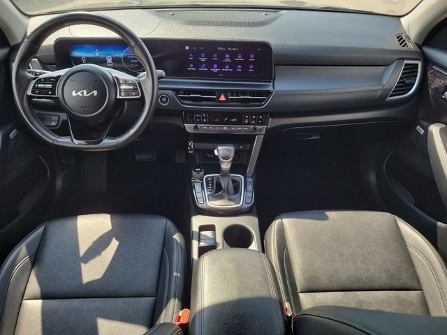 Certified 2024 Kia Seltos SX w/ SX Sunroof Package AWD/4WD image 10