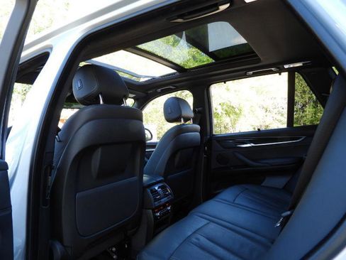 Used 2018 BMW X5 xDrive35i AWD/4WD image 42