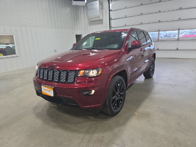 Used 2022 Jeep Grand Cherokee Laredo X AWD/4WD image 4