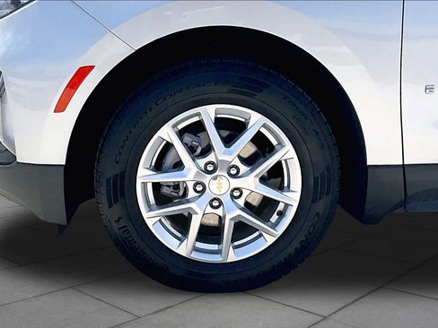 Used 2022 Chevrolet Equinox LT FWD image 10