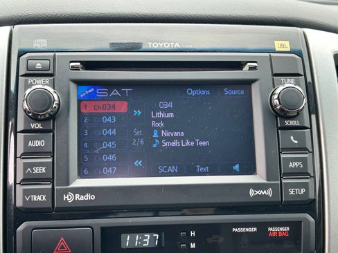 Used 2013 Toyota Tacoma 4x4 Double Cab w/ TRD Off-Road Pkg image 19