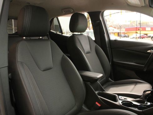 Used 2024 Buick Encore GX Preferred FWD image 39