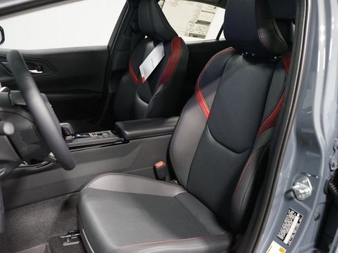 New 2026 Toyota Prius Plug-In Hybrid image 28