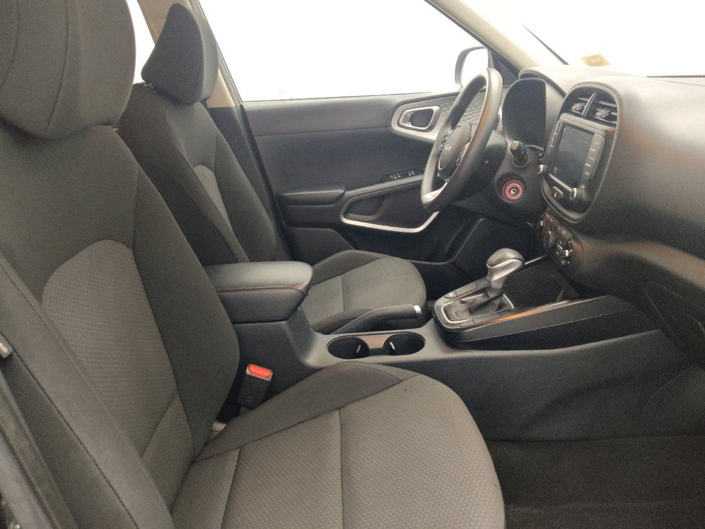 Used 2022 Kia Soul LX FWD image 21