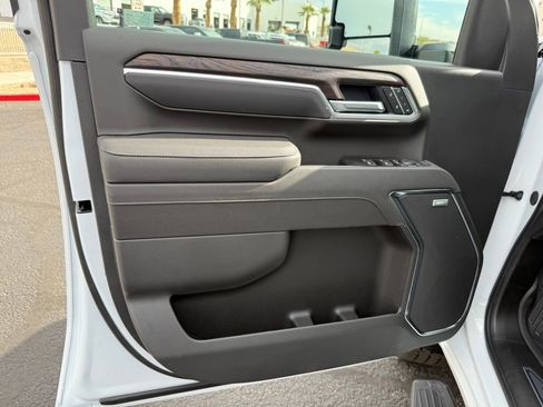 New 2026 GMC Sierra 2500 SLT image 20