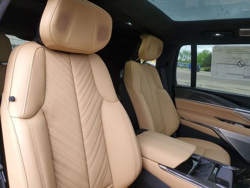 New 2025 Cadillac Escalade IQ Sport 2 image 28