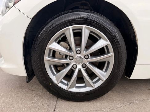 Used 2017 INFINITI Q50 2.0t w/ Moonroof Package image 20