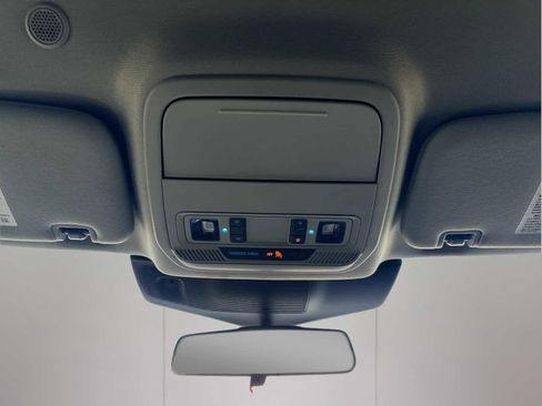 Used 2023 Ford Explorer XLT image 20