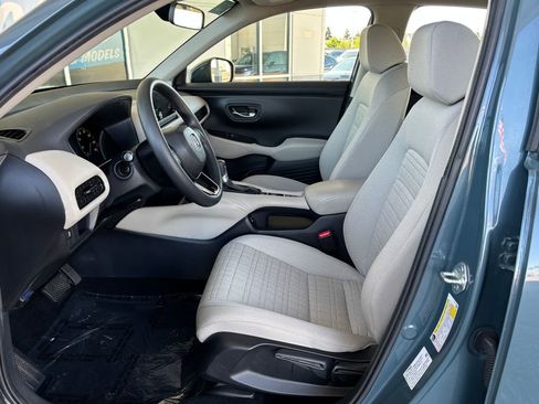 Used 2025 Honda HR-V LX image 20