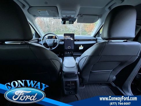 Used 2025 Ford Mustang Mach-E Select w/ Interior Protection Package image 22