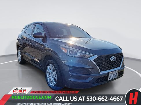 Used 2019 Hyundai Tucson SE image 1
