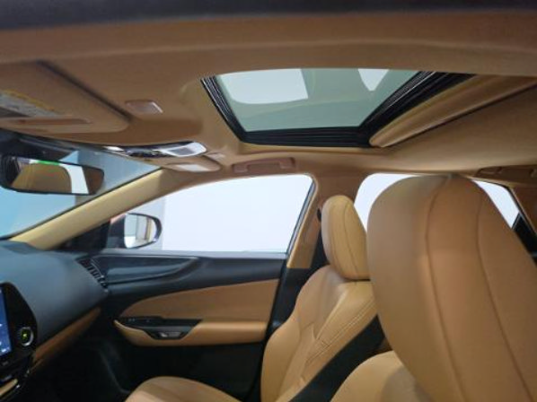 Used 2025 Lexus NX 250 FWD w/ Accessory Package (K3) image 7